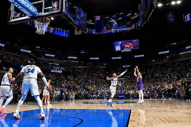 史密斯：湖人虽非夺冠热门 仍具西决搅局潜力