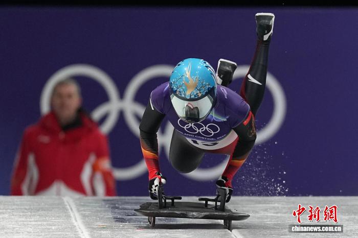 米兰冬奥会：赵丹创中国女子钢架雪车冬奥最佳