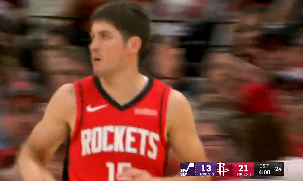 贾巴里高难度三分引爆火箭首节 谢泼德三分助阵