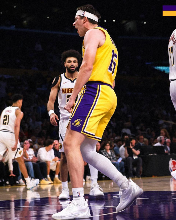 里夫斯关键抛投追平比分